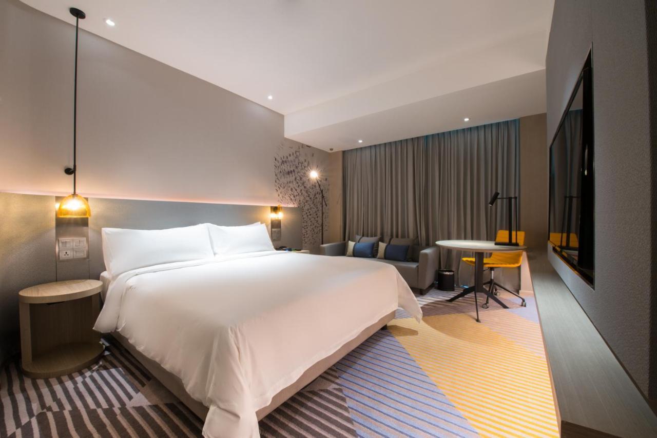 Centre By Ihg Hotel 4*